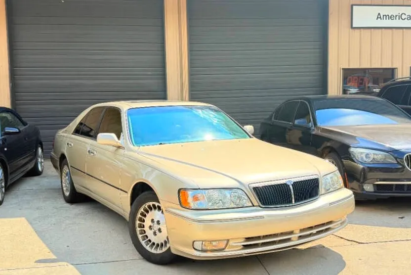 2000 Infiniti Q45 photo 1