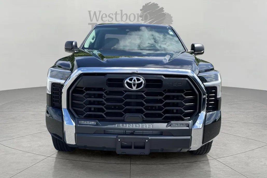 2024 Toyota Tundra SR5 photo 1
