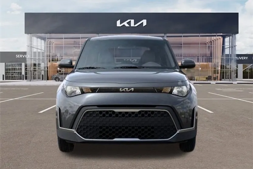 2025 Kia Soul LX photo 1