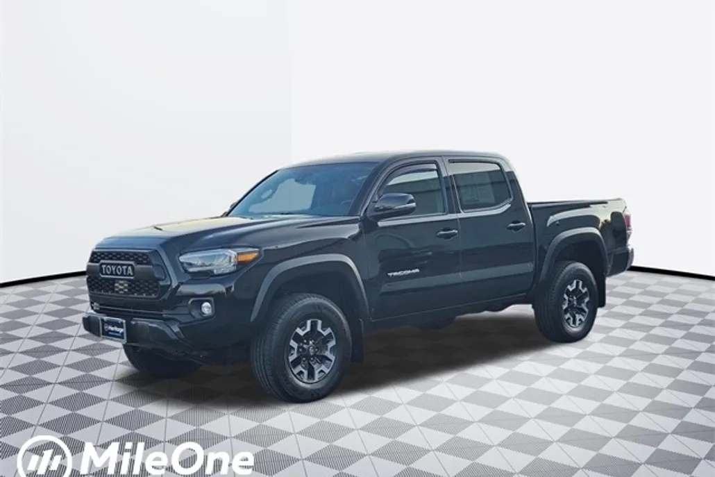 2021 Toyota Tacoma TRD Off-Road photo 1
