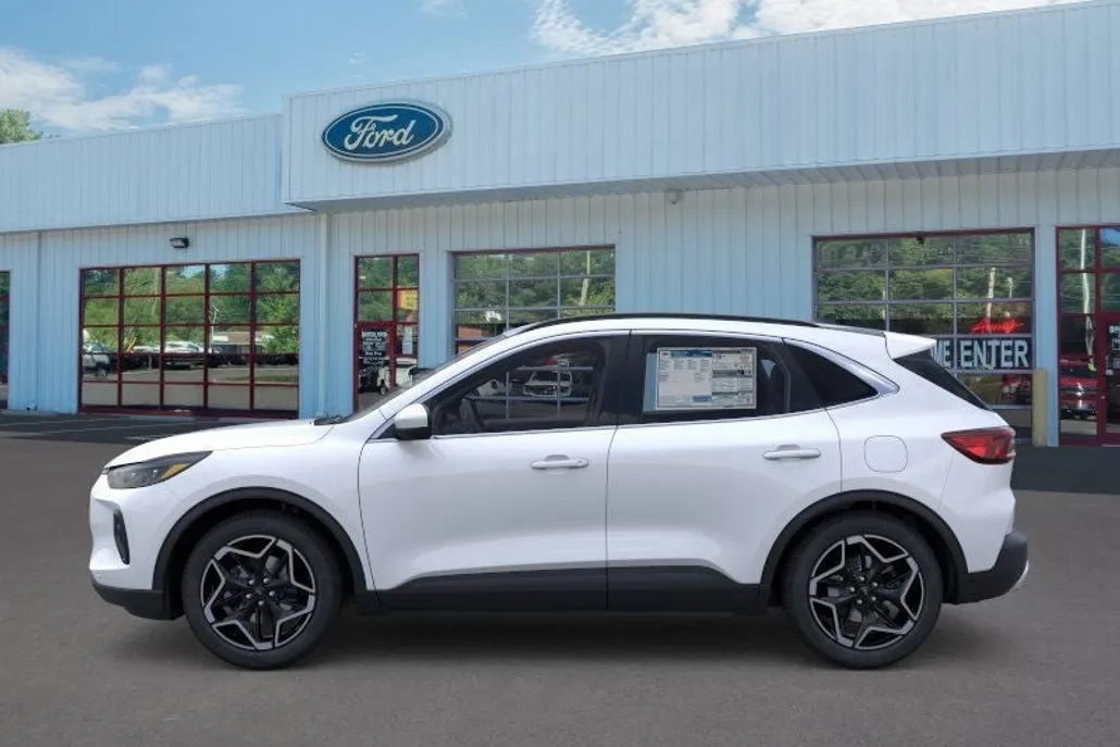 2026 Ford Escape Platinum photo 1