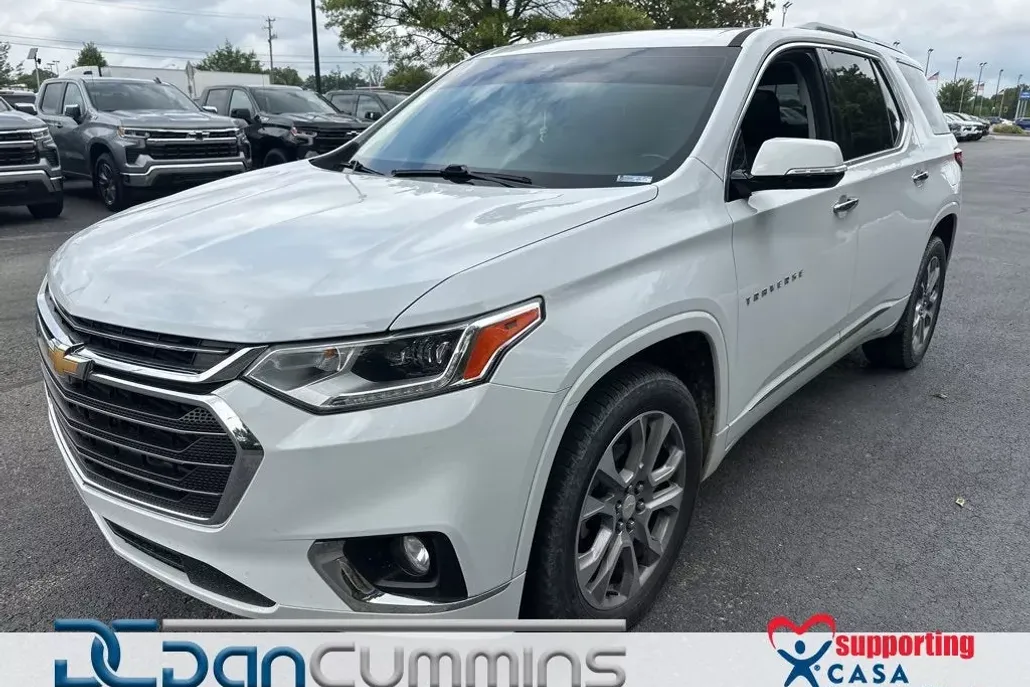 2018 Chevrolet Traverse Premier photo 1