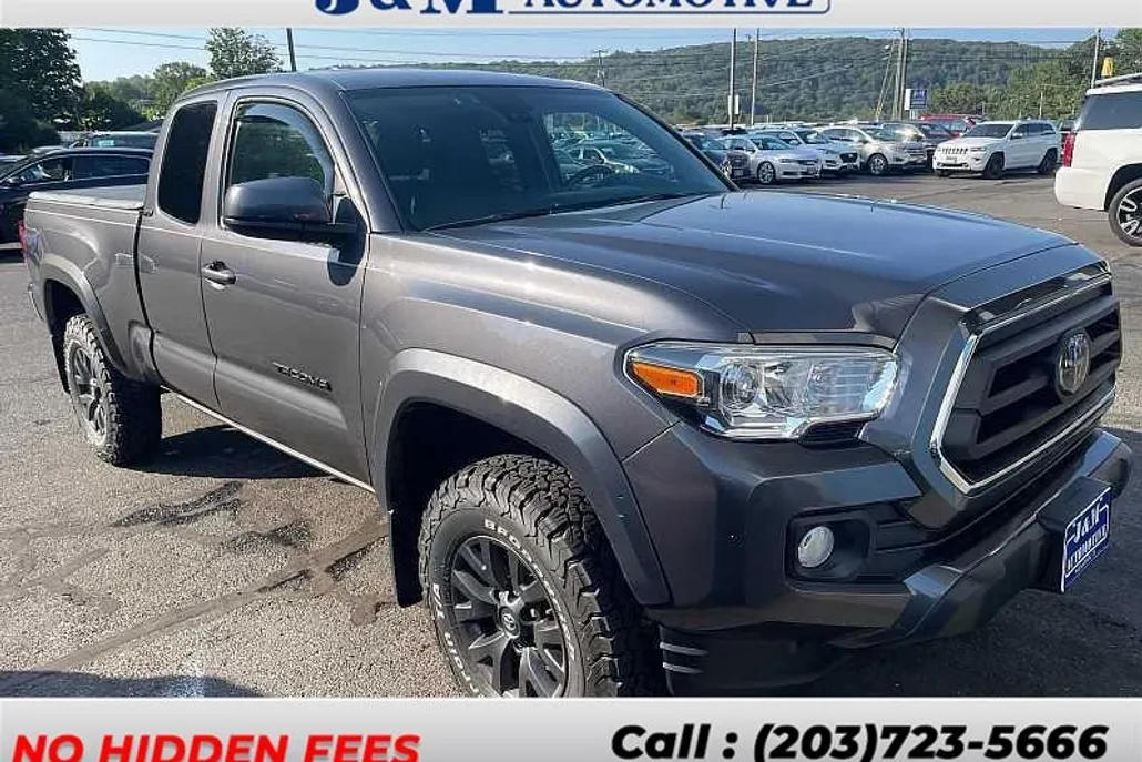 2022 Toyota Tacoma SR5 photo 1