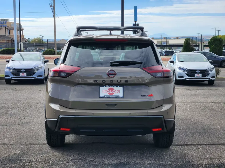 2026 Nissan Rogue SV photo 1