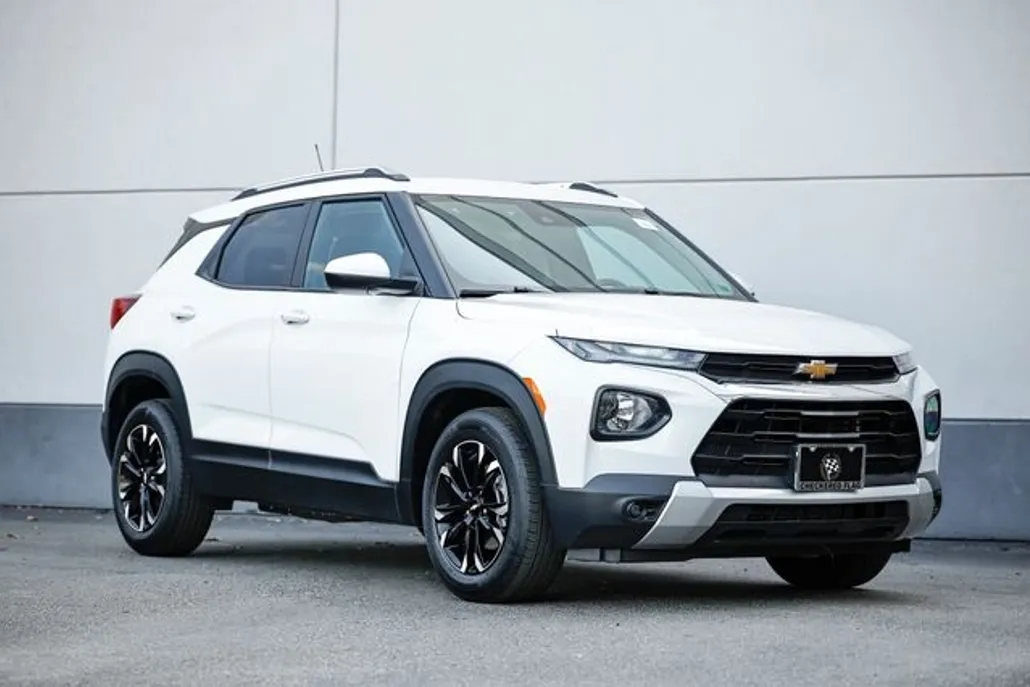 2023 Chevrolet Trailblazer LT photo 1