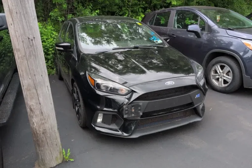 2016 Ford Focus RS photo 1