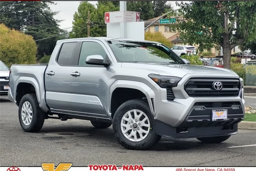 2025 Toyota Tacoma SR5 Double Cab photo 1