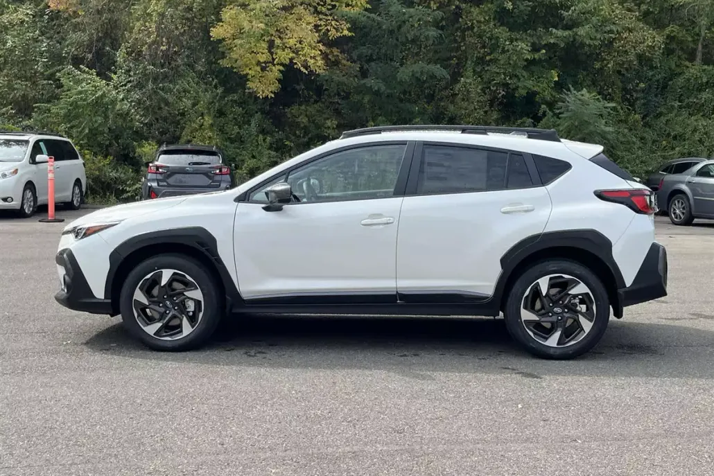2025 Subaru Crosstrek Premium photo 1