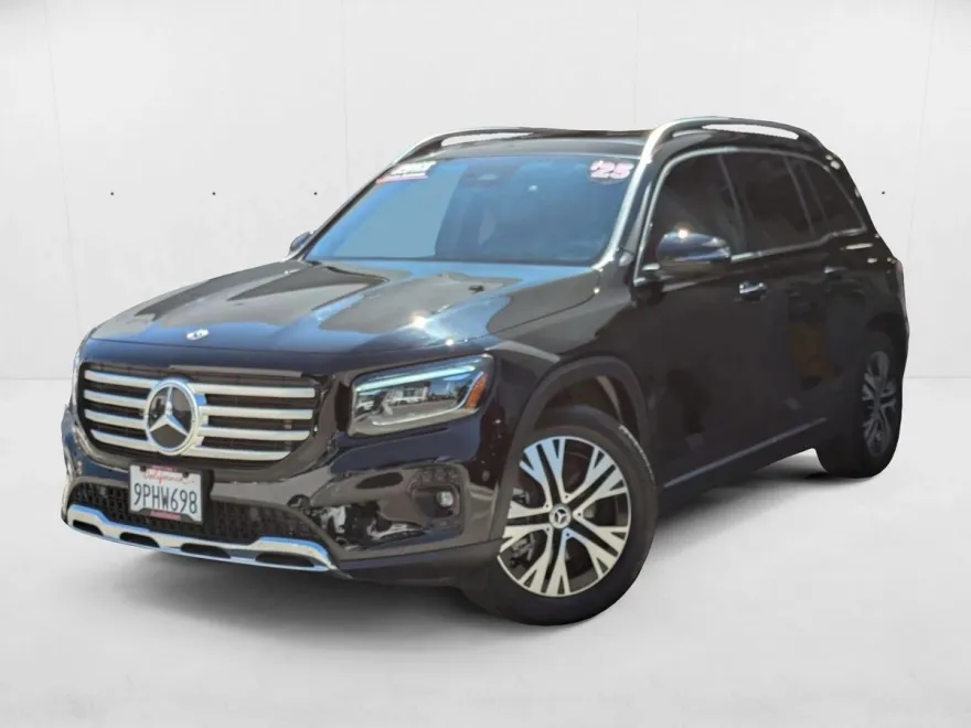 2025 Mercedes Benz GLB 250 photo 1