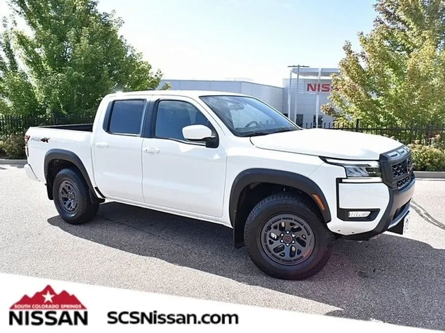 2025 Nissan Frontier PRO-4X photo 1