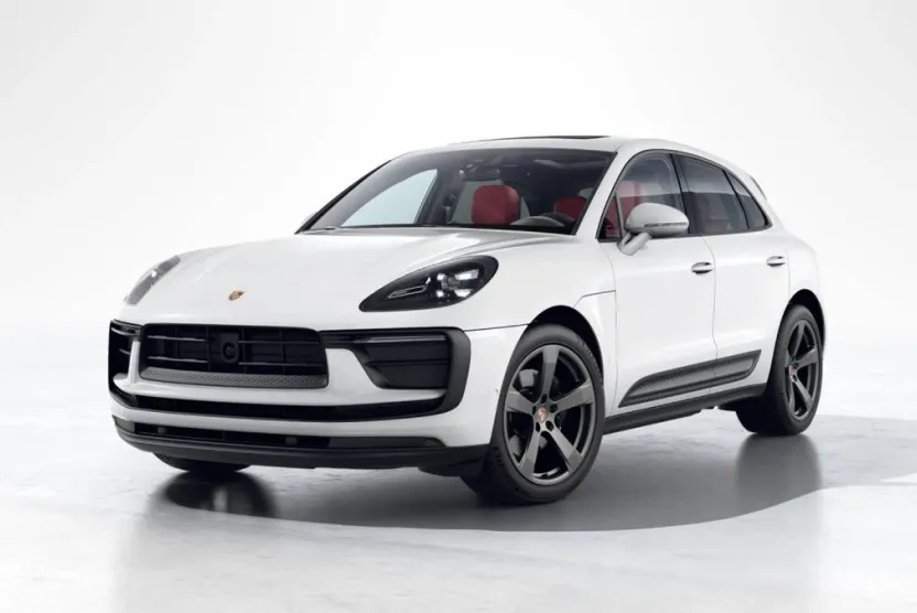 2026 Porsche Macan T photo 1