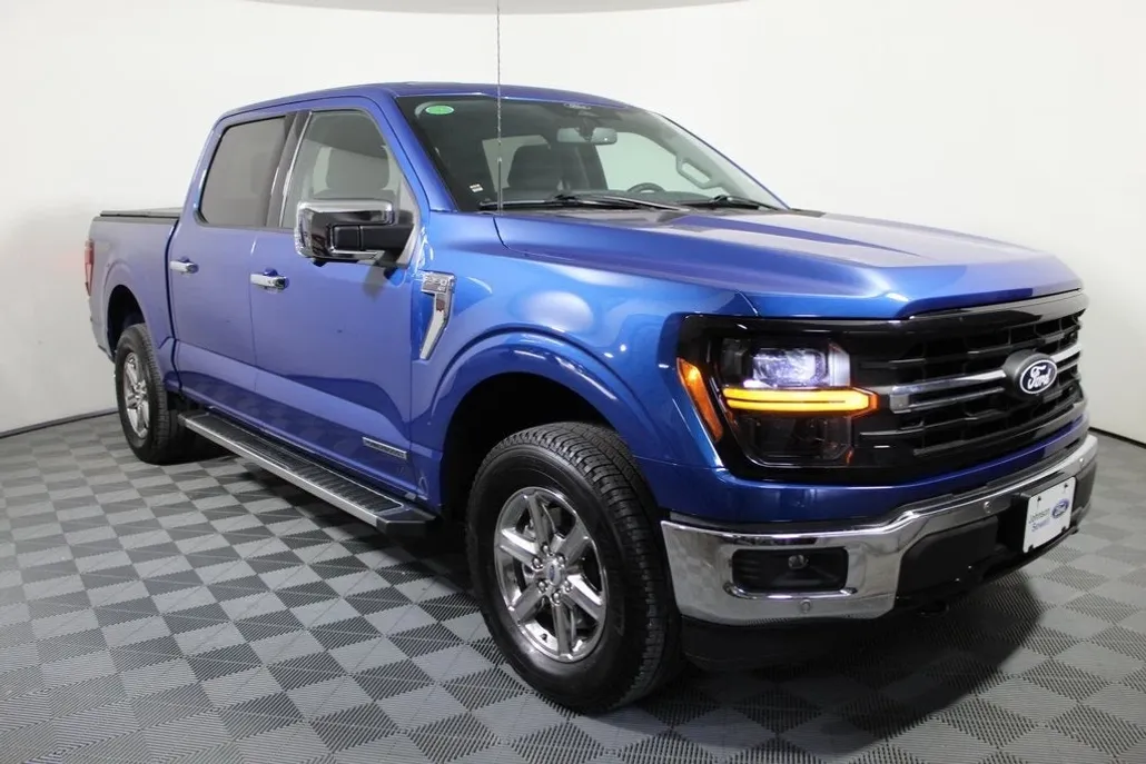 2024 Ford F-150 XLT photo 1