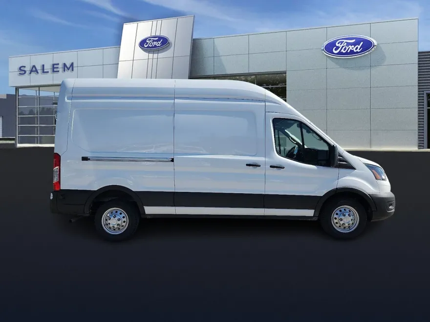 2025 Ford Transit photo 2