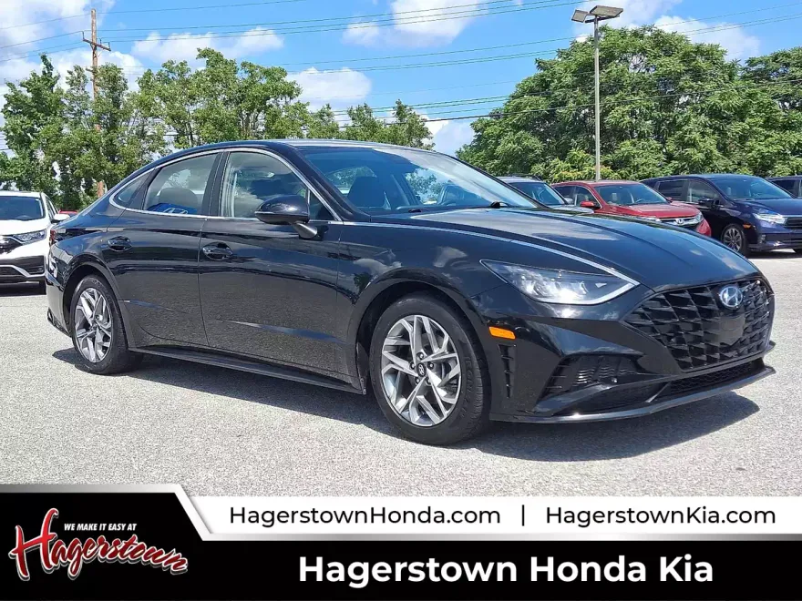 2023 Hyundai Sonata SEL photo 1
