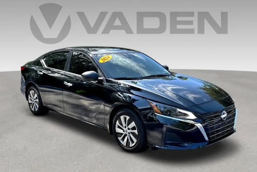 2024 Nissan Altima 2.5 S photo 1