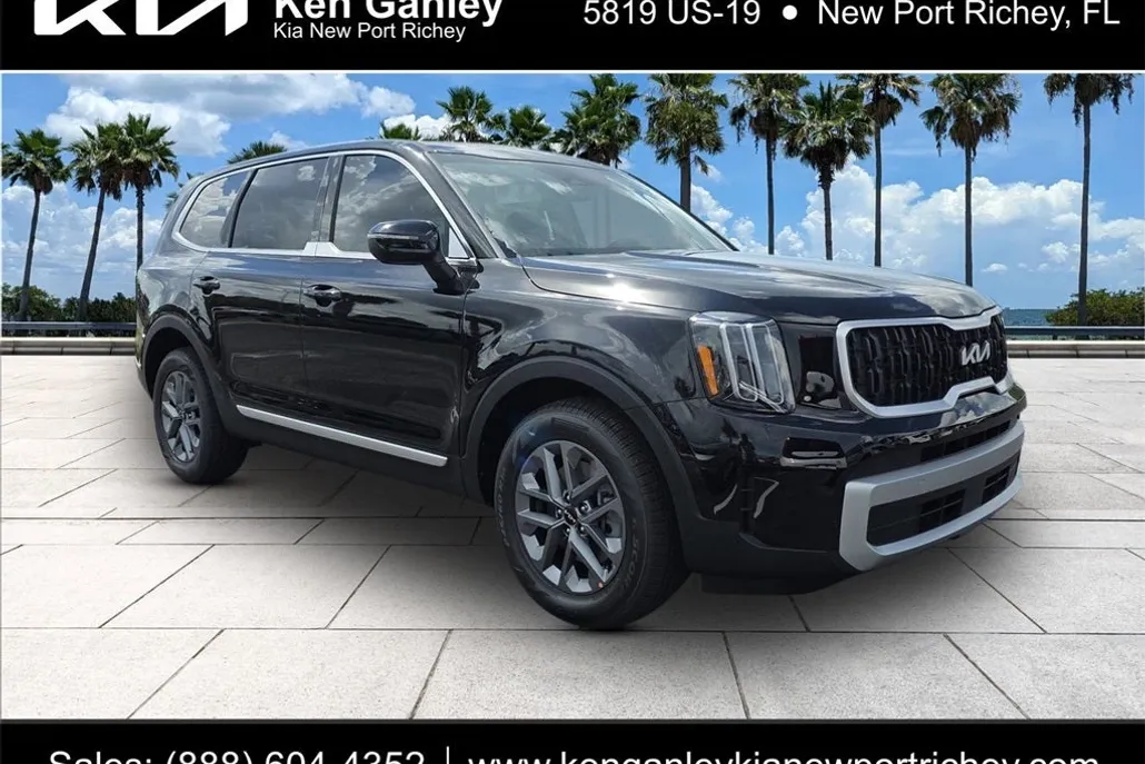 2025 Kia Telluride LX photo 1