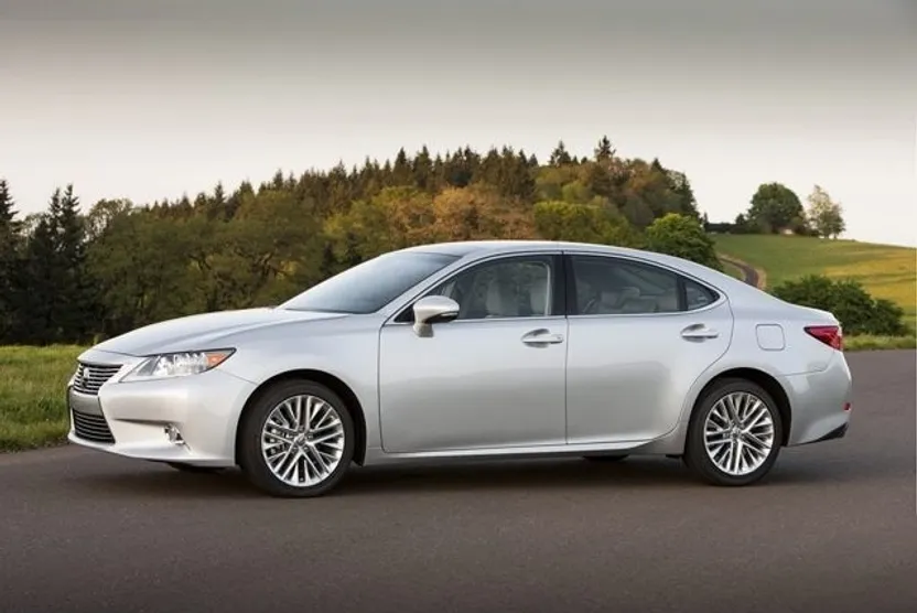 2014 Lexus ES 350 Base photo 1