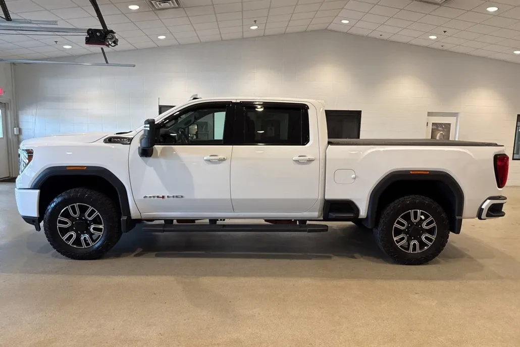 2020 Gmc Sierra 2500 HD AT4 photo 1