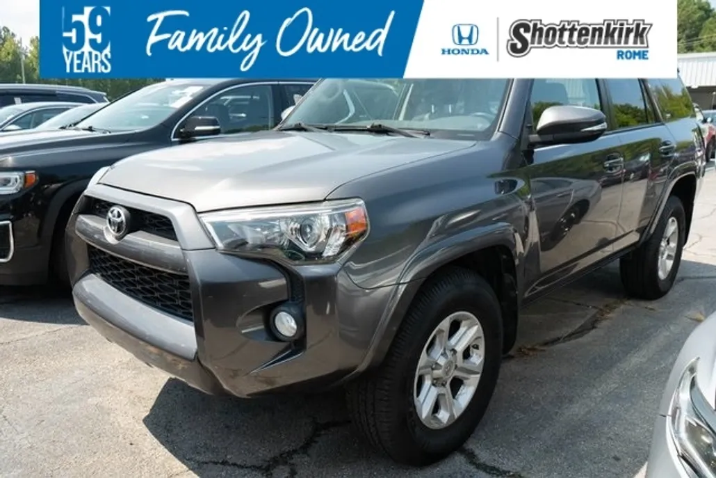 2018 Toyota 4Runner SR5 Premium photo 1