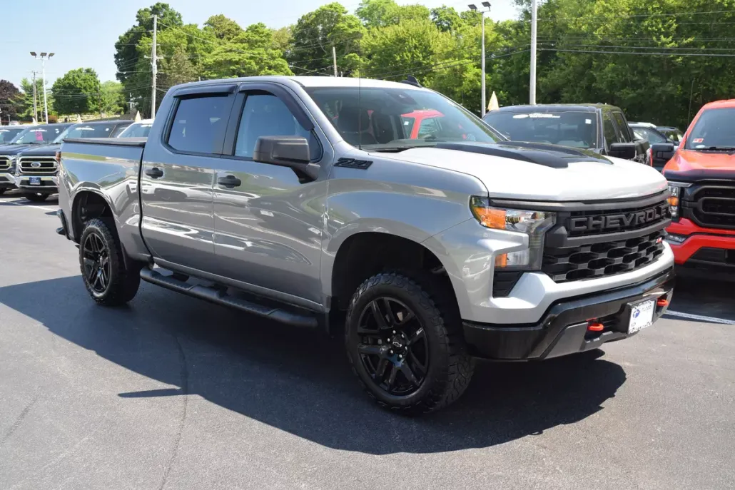 2024 Chevrolet Silverado 1500 Custom Trail Boss photo 1