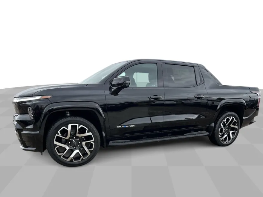 2025 Chevrolet Silverado EV RST photo 1