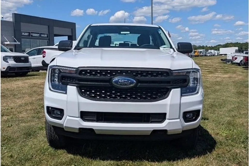 2025 Ford Ranger XL photo 1