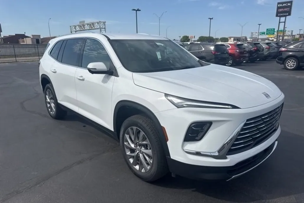2025 Buick Enclave Preferred photo 1