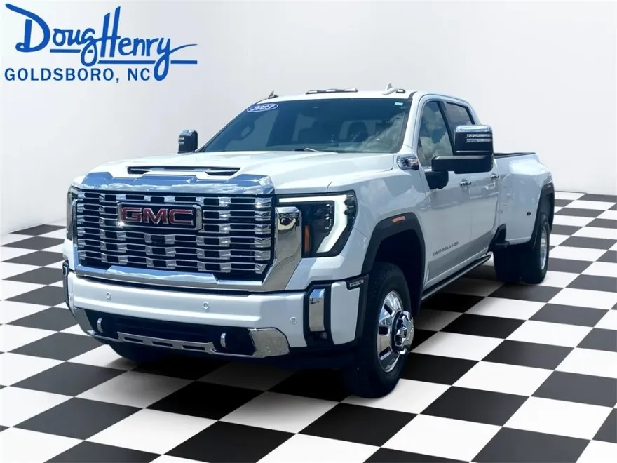 2024 Gmc Sierra 3500 HD Denali photo 1