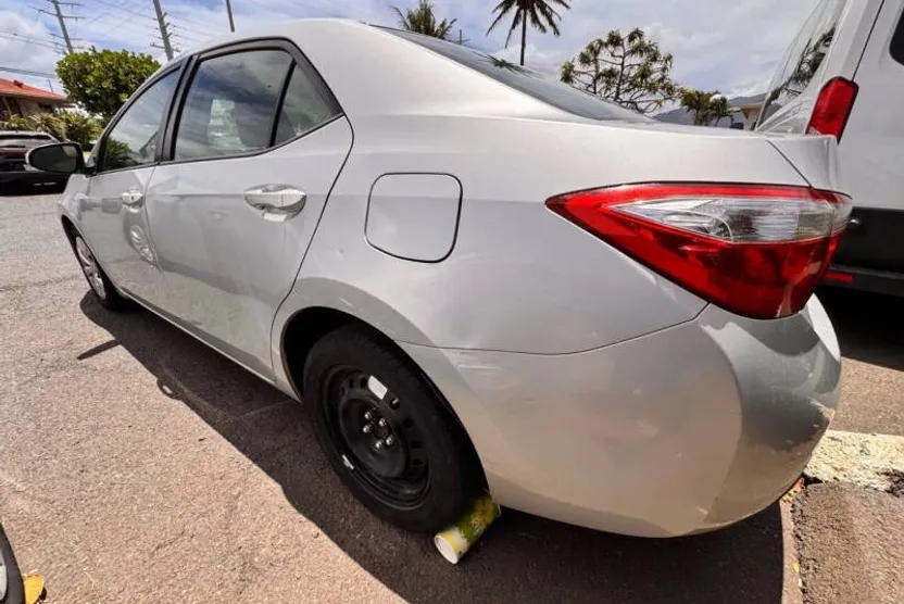 2014 Toyota Corolla L photo 1