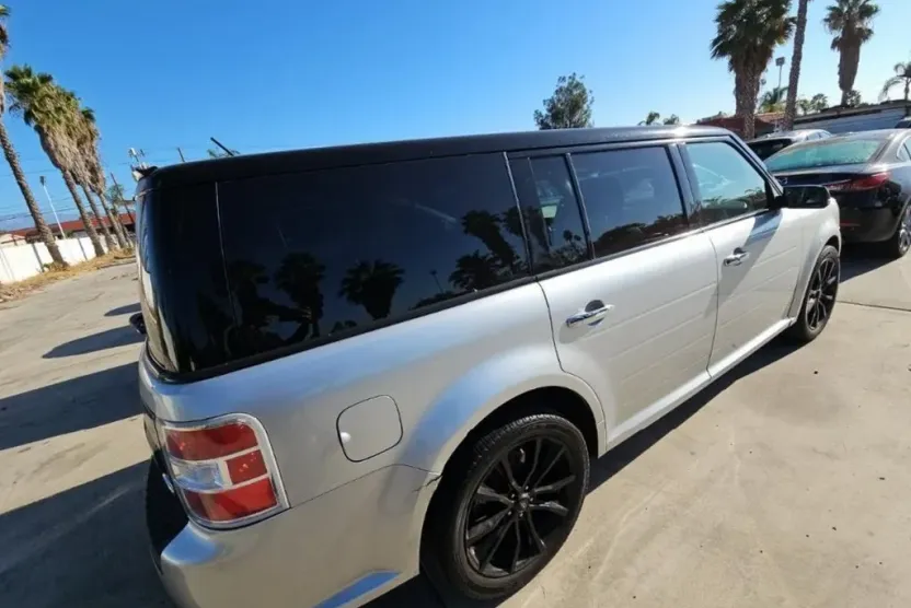 2019 Ford Flex SEL photo 1