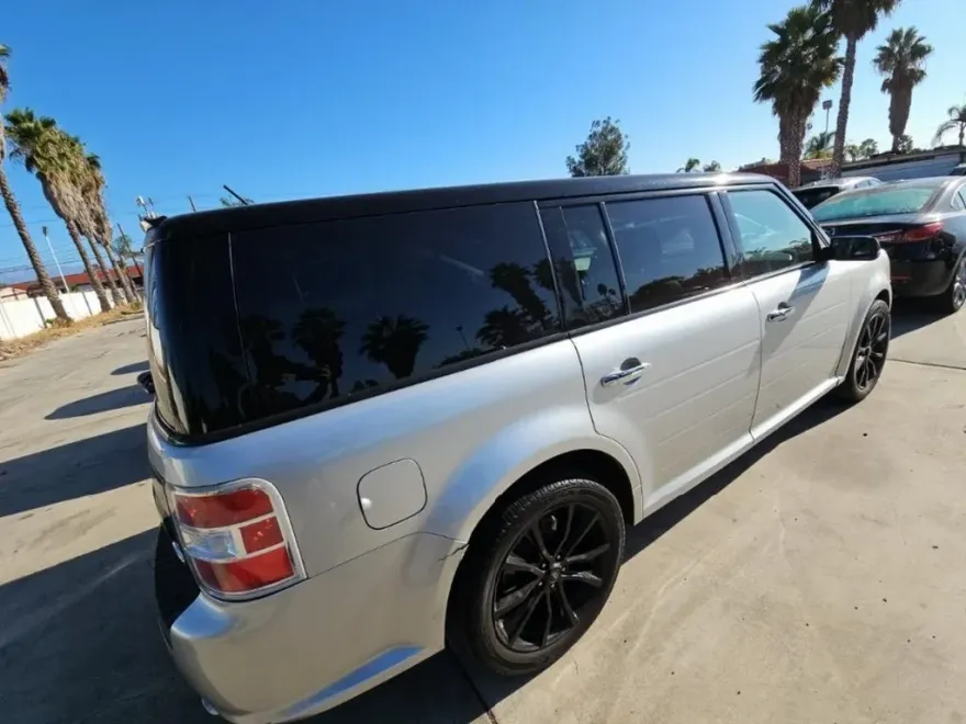 2019 Ford Flex SEL photo 1