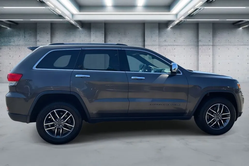 2019 Jeep Grand Cherokee Limited photo 1