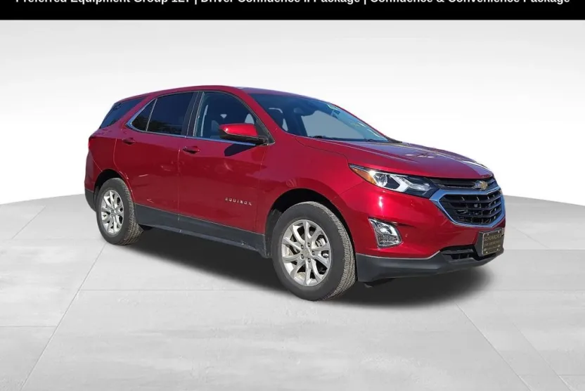 2021 Chevrolet Equinox LT photo 1