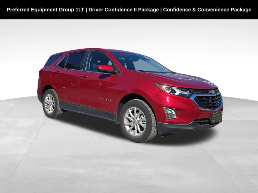 2021 Chevrolet Equinox LT photo 1