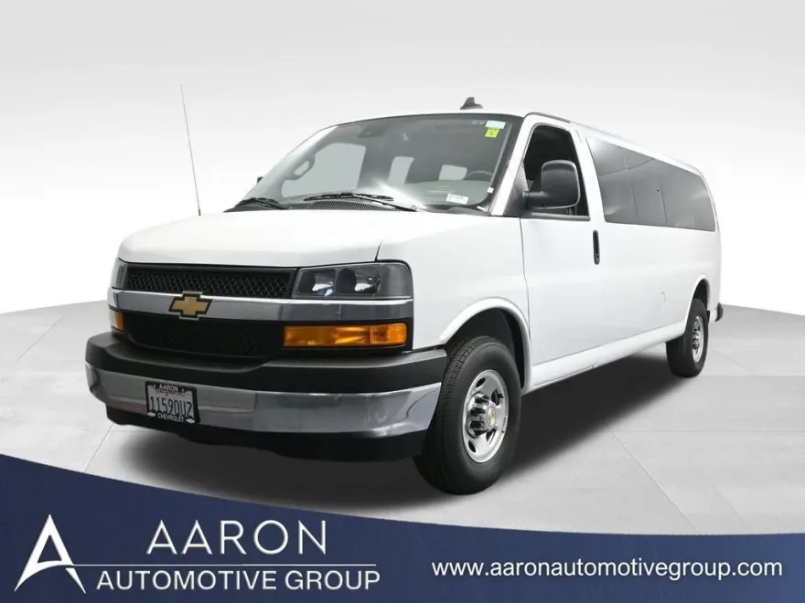 2024 Chevrolet Express 3500 LT Passenger Van photo 1