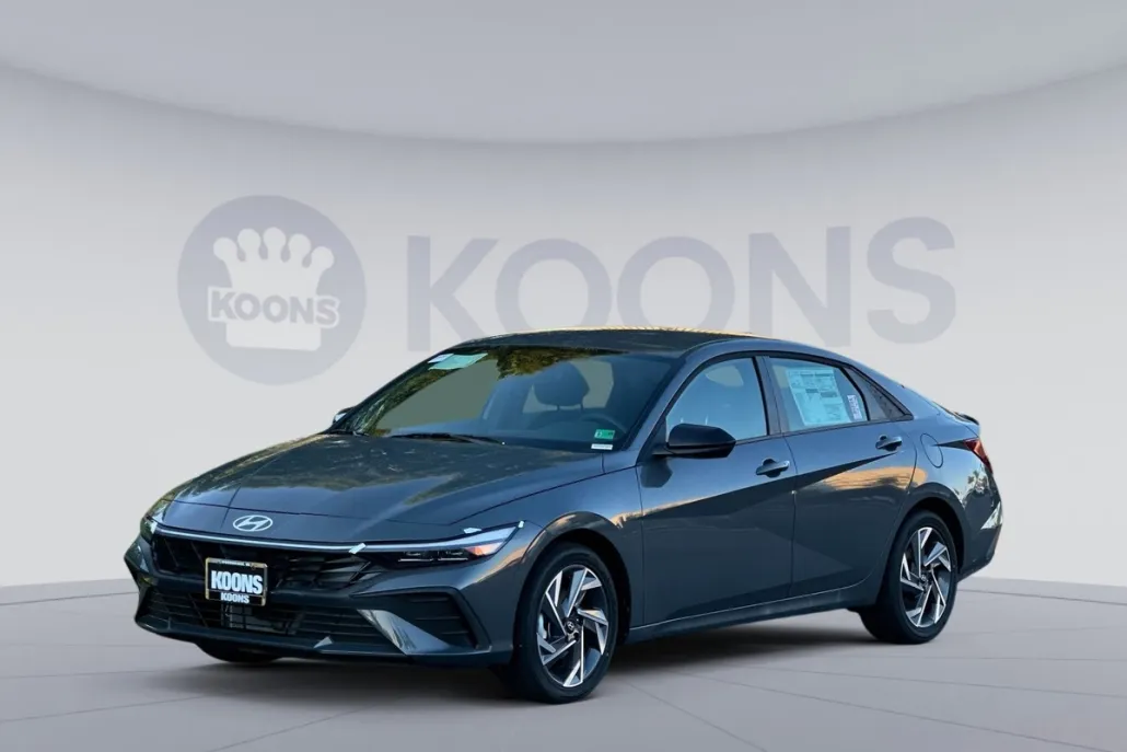 2025 Hyundai Elantra Hybrid SEL Sport photo 1