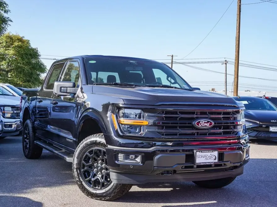 2025 Ford F-150 XLT photo 1