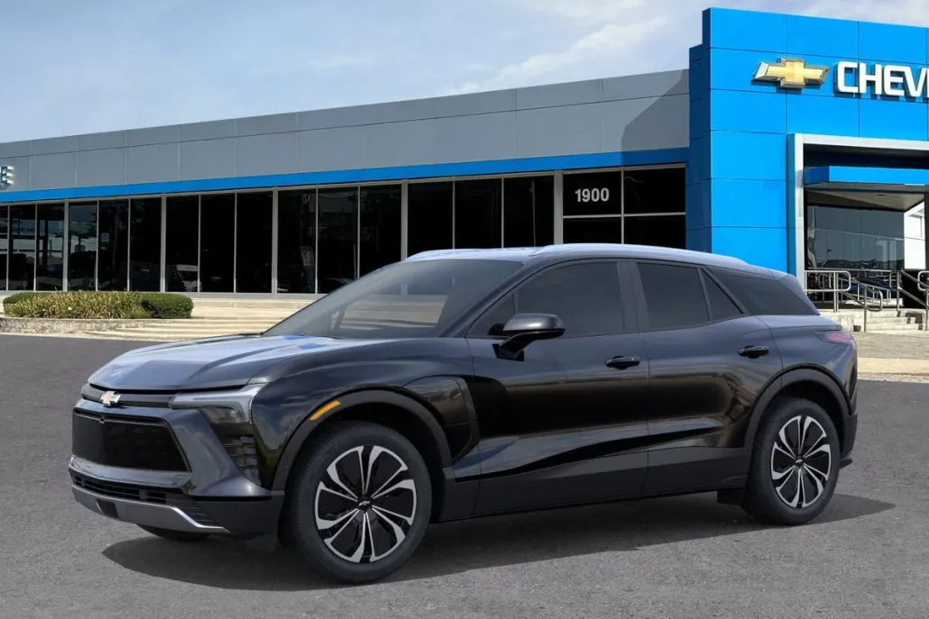 2026 Chevrolet Blazer EV photo 1