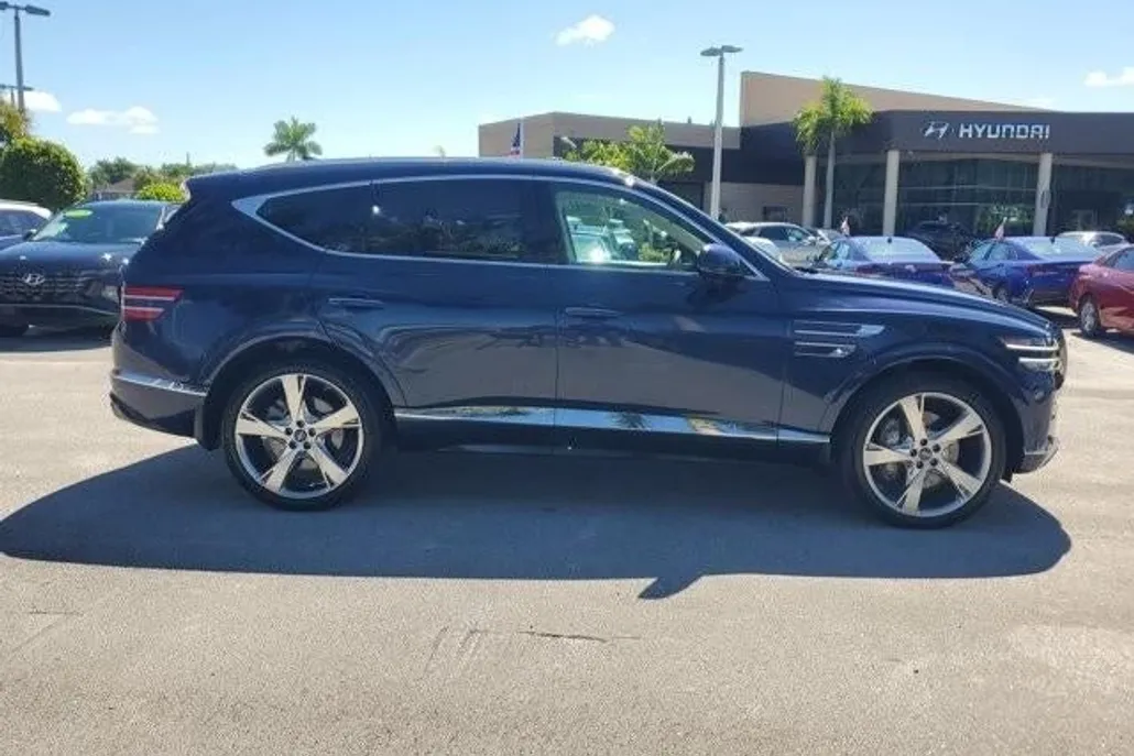 2022 Genesis GV80 2.5T AWD photo 1