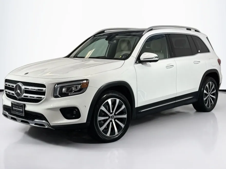 2020 Mercedes Benz GLB 250 4MATIC photo 1