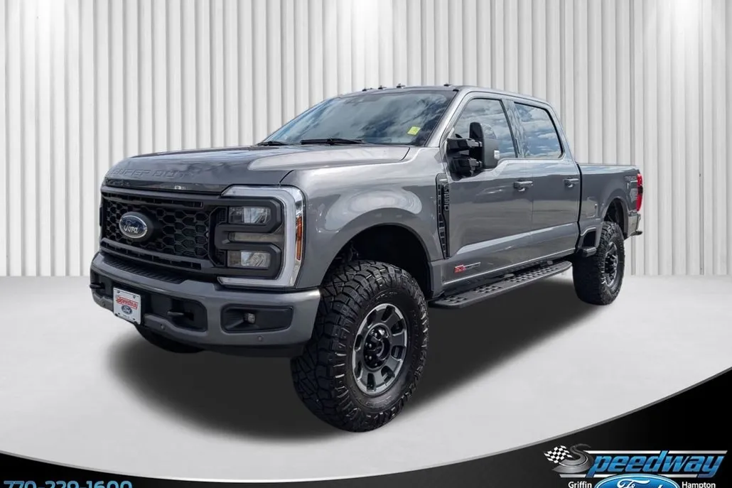 2024 Ford F-250 Lariat photo 1