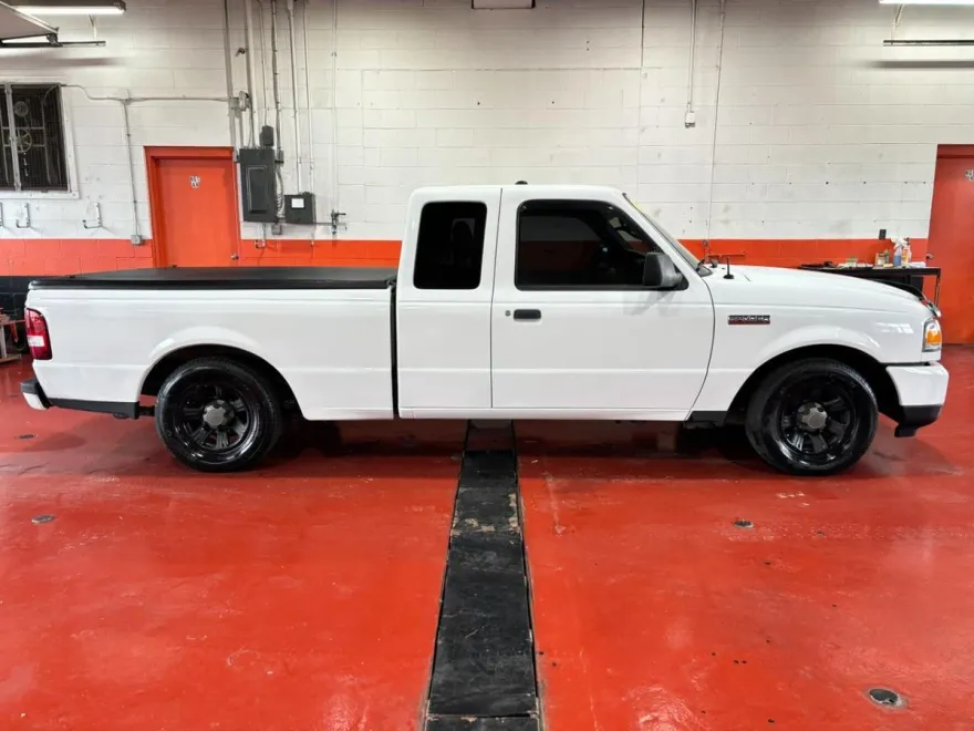 2011 Ford Ranger XLT photo 1