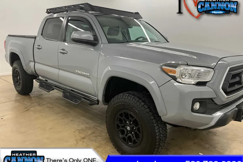 2021 Toyota Tacoma SR5 photo 1