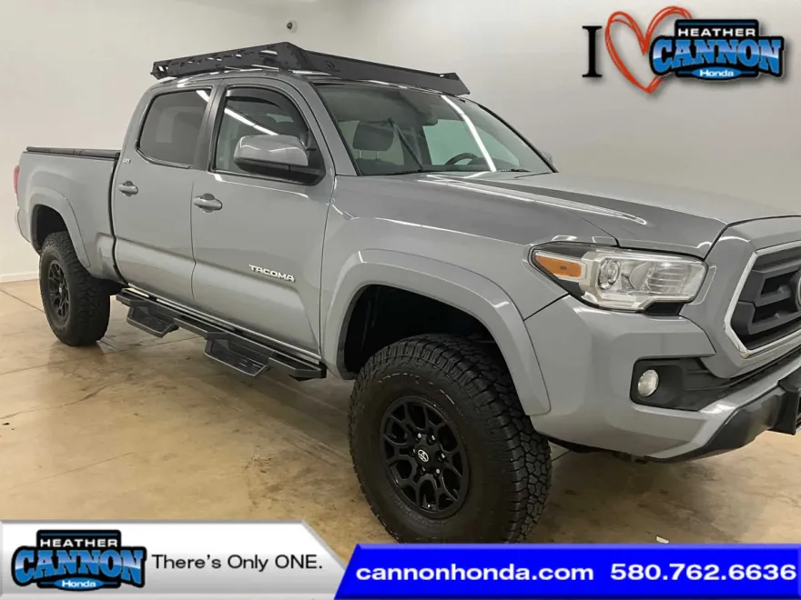2021 Toyota Tacoma SR5 photo 1