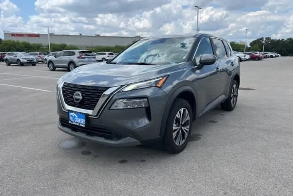 2023 Nissan Rogue SV photo 1