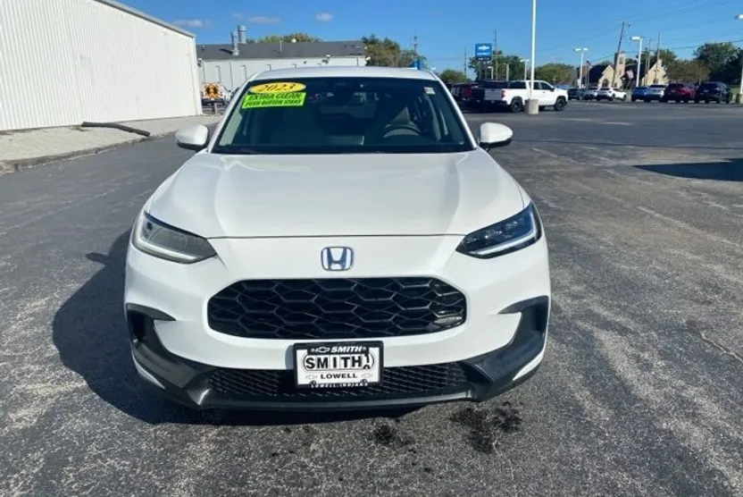 2023 Honda HR-V LX photo 1