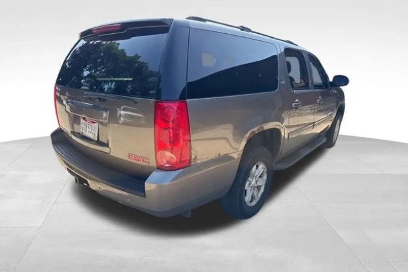 2013 Gmc Yukon XL SLT photo 1