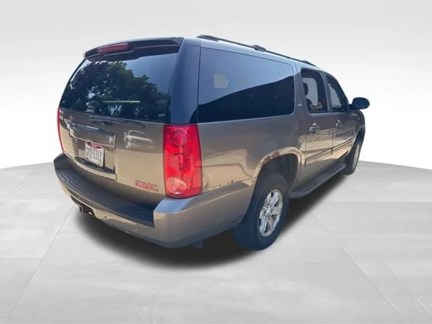 2013 Gmc Yukon XL SLT photo 1