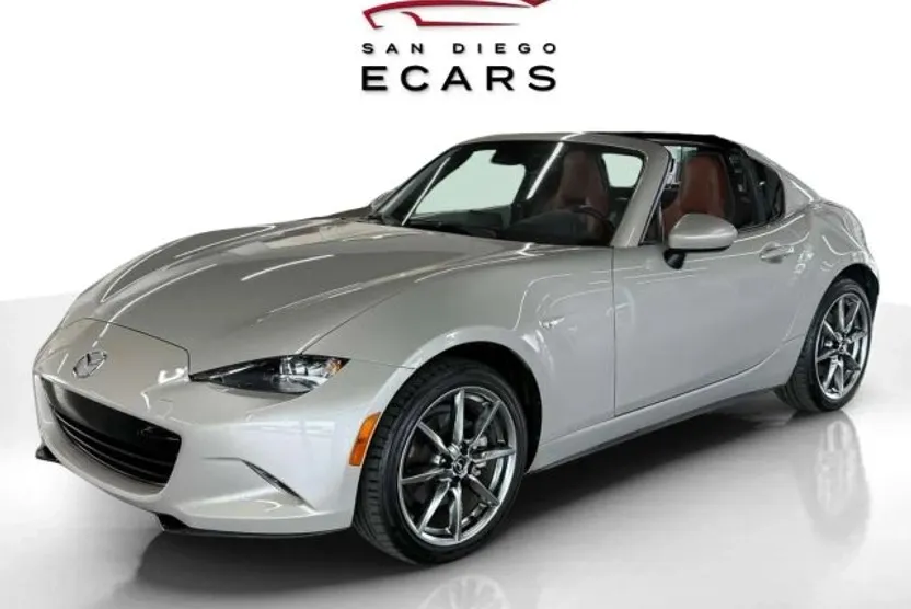 2023 Mazda MX-5 Miata Miata RF Grand Touring photo 1