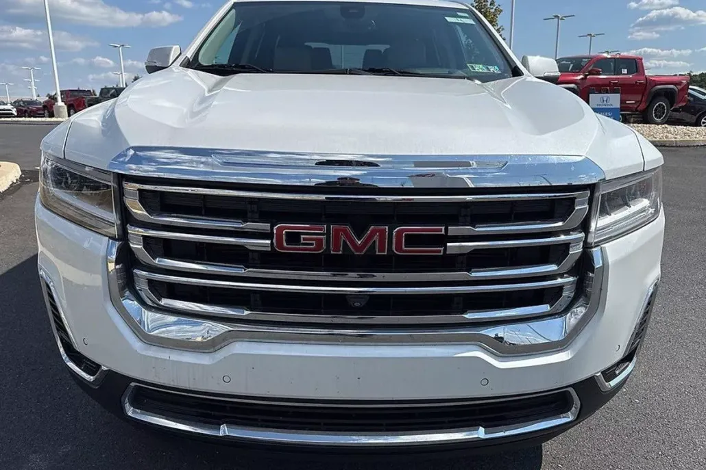 2023 Gmc Acadia SLT photo 1